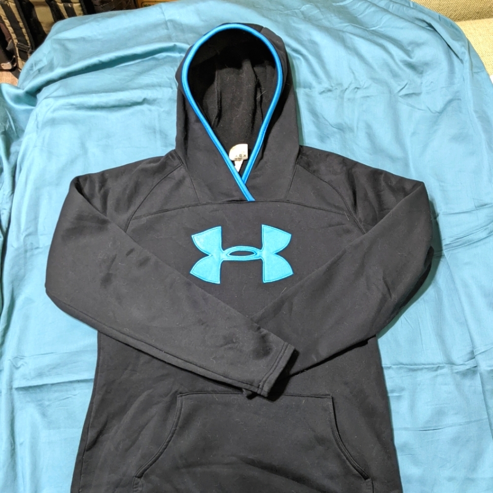 Under Armour Women's Pullover Hoodie